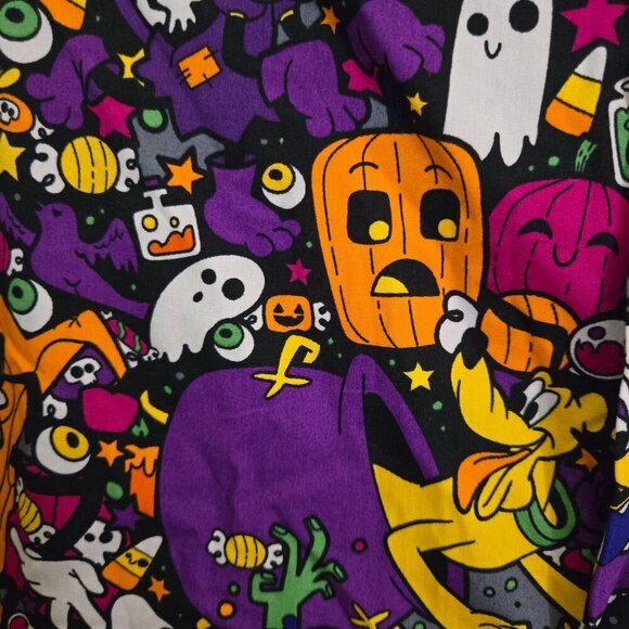 Disney 2022 Mickey And Friends Halloween Button Down Shirt Sleeve Shirt Size S - Picture 6 of 10